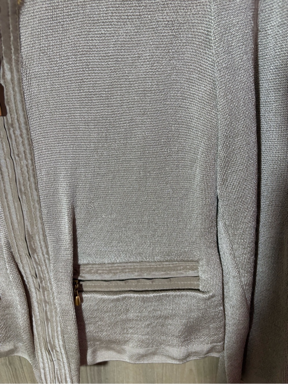 St. John authentic jacket - Picture 5 of 7